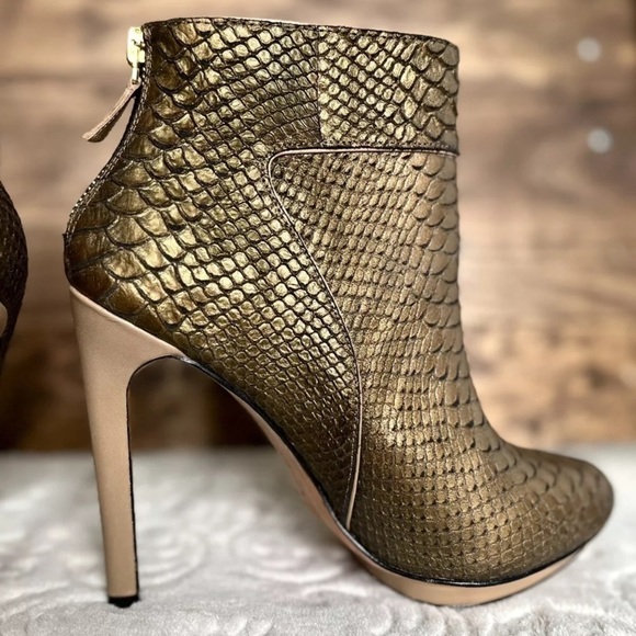 Badgley Mischka Fido Snake Print Embossed High Heels Booties 8M Bronze Wedding - Picture 5 of 16
